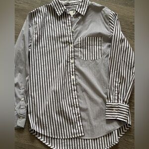 a new day Brown and White Striped woman’s Shirt, size S, oversized. NWOT